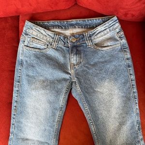 BRANDY MELVILLE DENIM MOM JEANS
